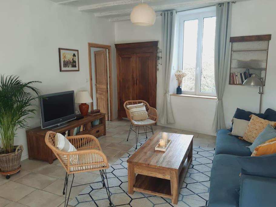 Le Logis Du Moulin, A 800M De La Cite Medievale カルカソンヌ エクステリア 写真